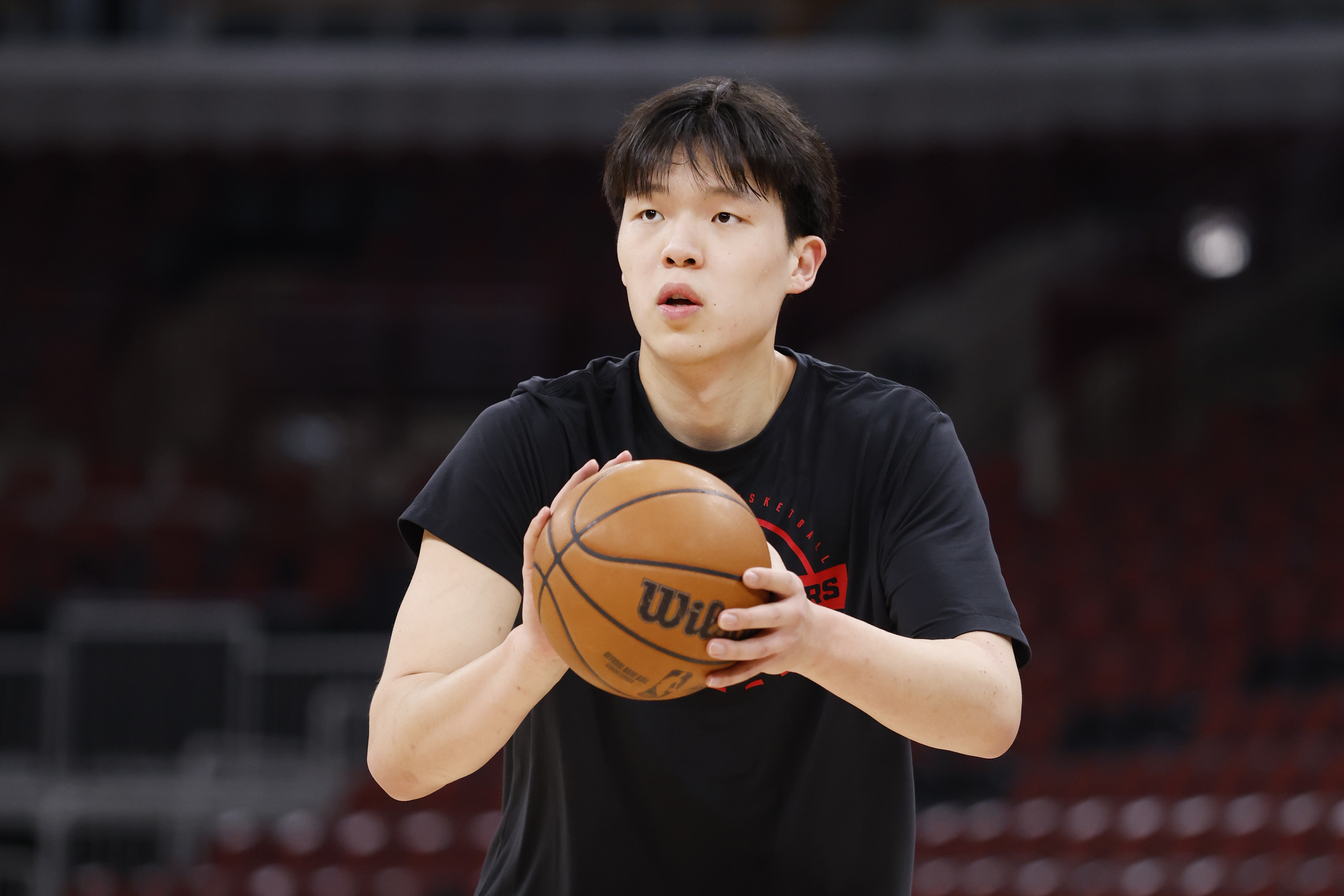 开云体育软件下载安装-拓记：和杨瀚森英语交流完全没用翻译 中国球员学英语相对较难